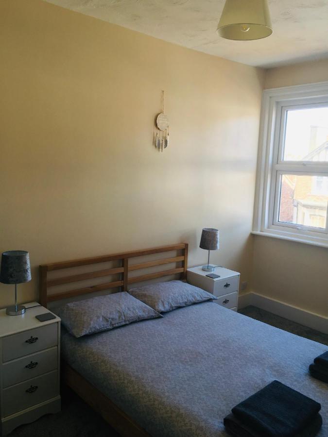 4 Bedroom Maisonette In Bexhill Town Centre エクステリア 写真